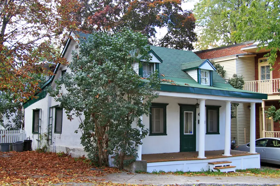 10778, rue Séguin (Ahuntsic-Cartierville) (8510410189)
