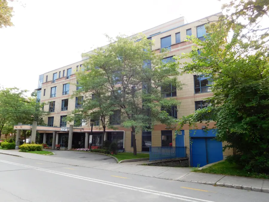 4860 boulevard De Maisonneuve Ouest - 02