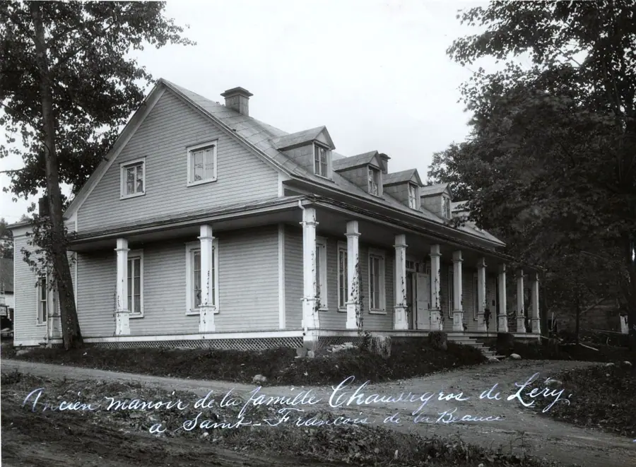 Ancien manoir de la famille Chaussegros de Lery, a Saint-Francois de la Beauce