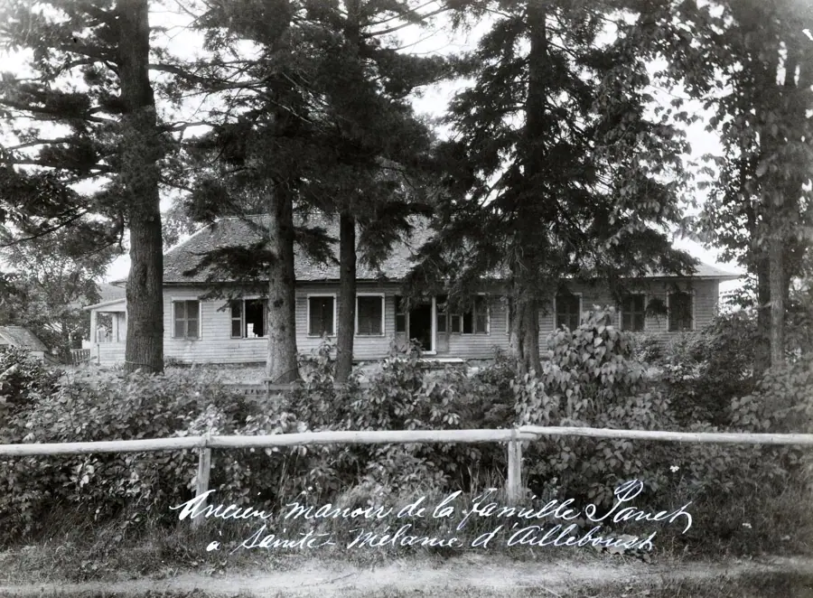 Ancien manoir de la famille Panet a Sainte-Melanie d Ailleboust 01