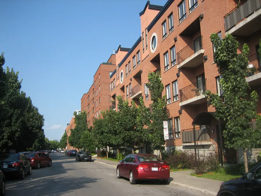 Mid-rise Housing on a Pedestrian-oriented Residential Street, in a Brownfield Redevelopment (20513456395)
