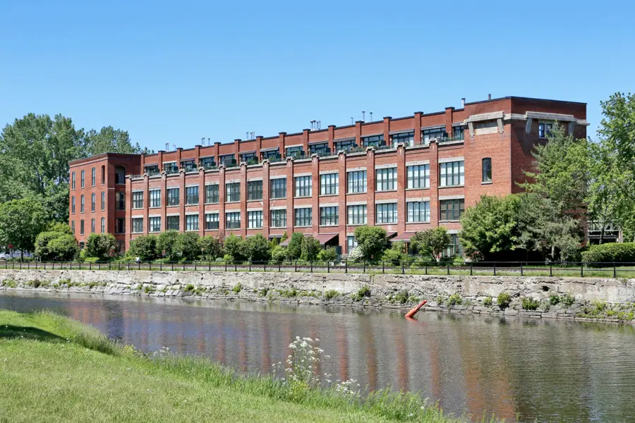 Steel Compagny of Canada (Stelco) (Montreal Rolling Mill), 11, rue Charlevoix et 2330, rue Notre-Dame Ouest (Sud-Ouest) (35399604653)