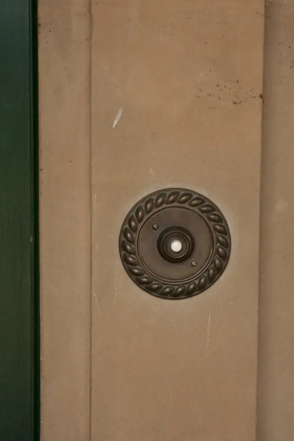 Werribee Mansion Doorbell (4760497820)