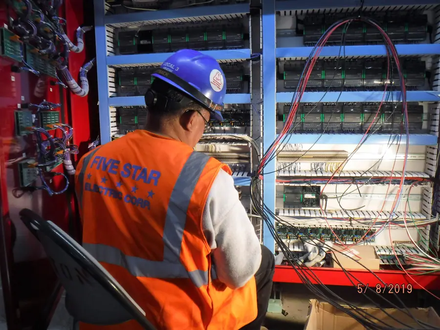 Layout, identification and termination of power feed and control wires for systems in the power substation at Queens Plaza. 05-08-2019 (32875035227)