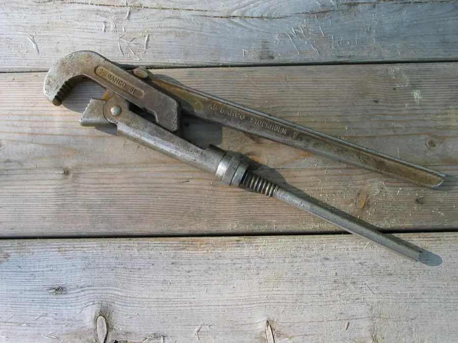 Swedish bahco wrench 20050612