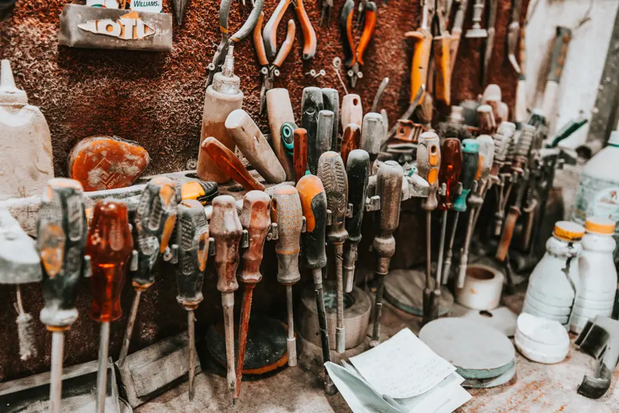 Close-up of the different types of screwdrivers in a workshop